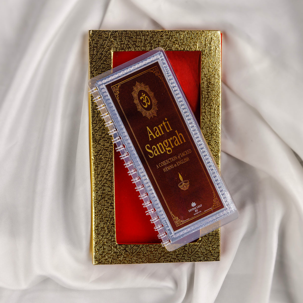 Divine Leaf – Aarti Sangrah (999 Silver Foil Edition In English)