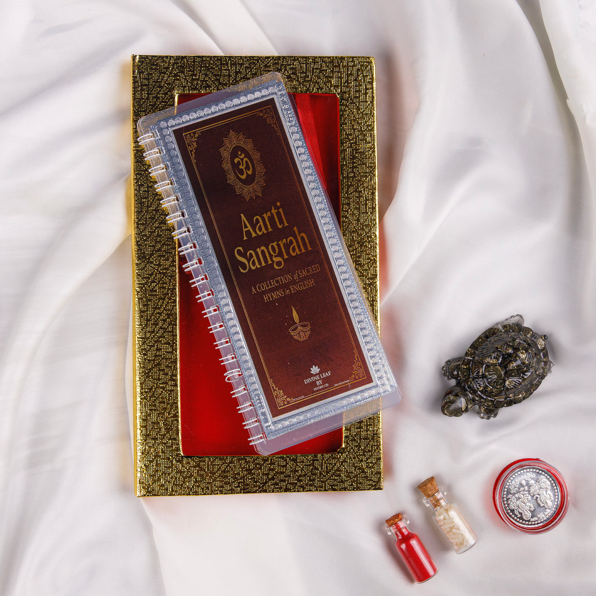 Divine Leaf – Aarti Sangrah (999 Silver Foil Edition In English)
