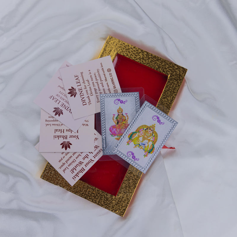 Divine Leaf – Aarti Sangrah (999 Silver Foil Edition In English)
