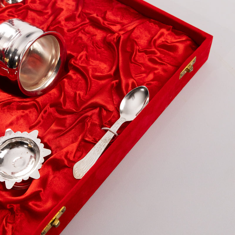 Divine Leaf Premium Pooja Thali Set – Gold & Silver Edition (7-Piece)