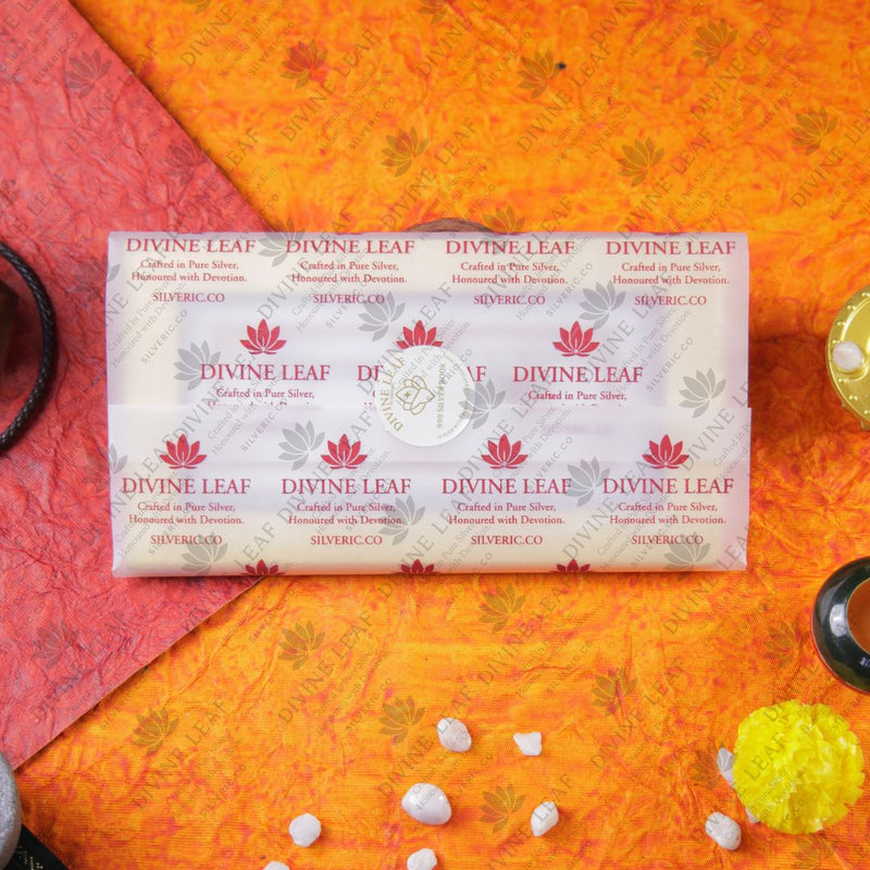Divine Leaf™ –Laxmi Chalisa With Aarti  (999 Silver Foil Edition)