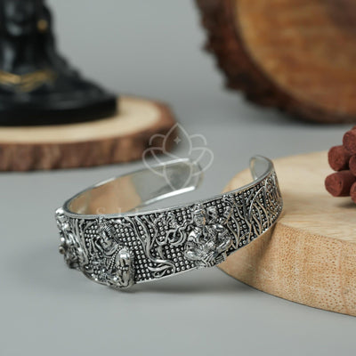 Oxidised Silver Plated Shiv Ji Kada For Him/Her